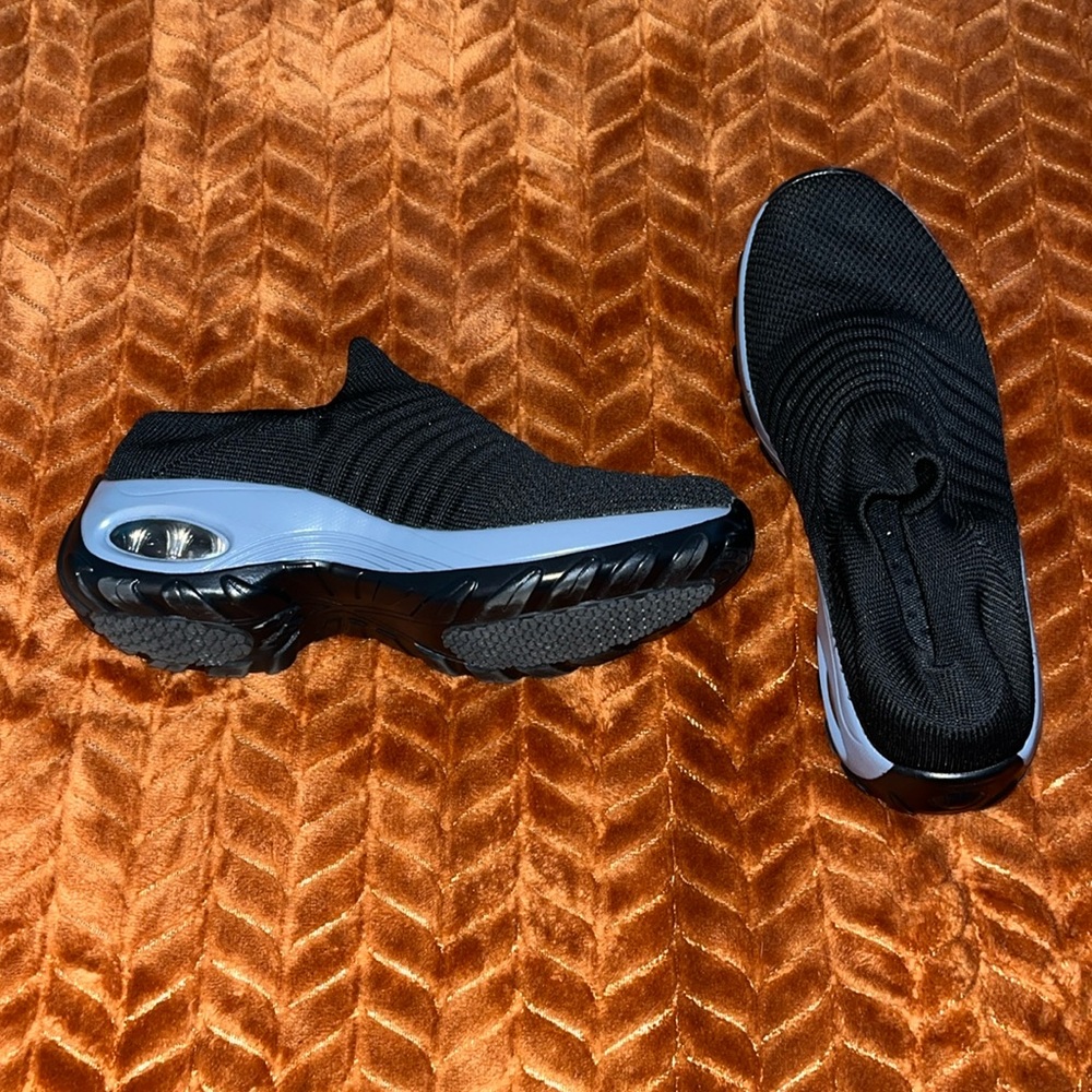 Non Slip Walking Shoes